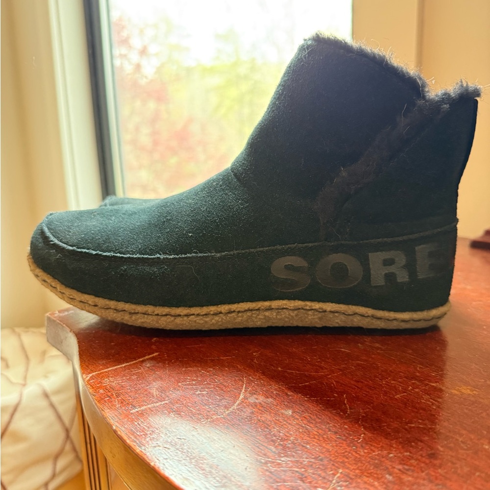 Sorel Black Suede Ankle Boots